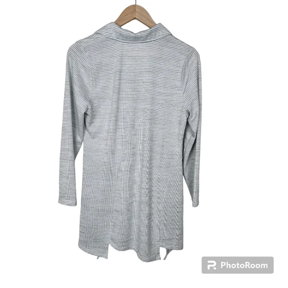 Soft Surroundings Green White Striped Button Detail Long Sleeve Tunic Top Sz S - Picture 7 of 7